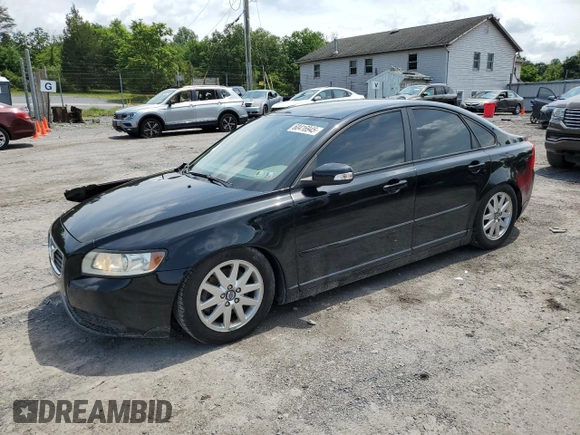 2008 Volvo S40 2.4L z VIN YV1MS382982350935, wystawiony jako Copart lot #60416945 z przebiegiem 77 593 mil mil oraz Szkoda całkowita • Salvage title. Historia ofert i sprzedaży dostępna na DreamBid. Obrazek 1.
