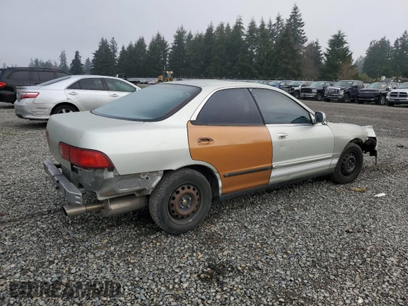 1998 Acura Integra LS with VIN JH4DB7651WS003881, listed as a Copart auction lot 87639025 with 156,999 mi miles and Salvage title. Bid and sale history available at DreamBid. Image 3.