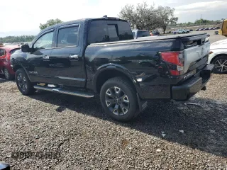 2023 Nissan Titan SV z VIN 1N6AA1ED9PN108095, wystawiony jako Copart lot #57963375 z przebiegiem 21 232 mil mil oraz Szkoda całkowita • Salvage title. Historia ofert i sprzedaży dostępna na DreamBid. Obrazek 2.