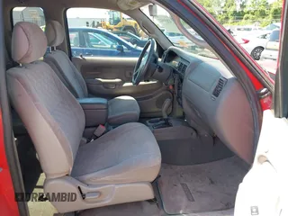 2002 Toyota Tacoma PreRunner с VIN 5TESM92N92Z130226, выставлен на аукционе IAAI как лот 42650412 с пробегом 195 042 миль миль и . История ставок и продаж доступна на DreamBid. Изображение 5.