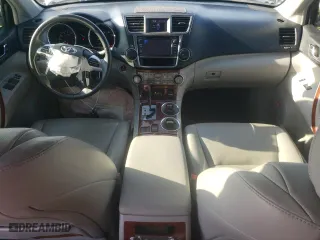 2013 Toyota Highlander Limited with VIN 5TDYK3EH5DS108646, listed as a Copart auction lot 44249265 with 131,460 mi miles and Salvage Title. Bid and sale history available at carsss.com. Image 8.