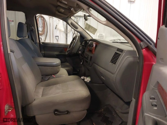 2006 Dodge Ram 2500 SLT with VIN 3D7KS28C36G118342, listed as a IAAI auction lot 41223270 with NaN miles. Bid and sale history available at carsss.com. Image 5.