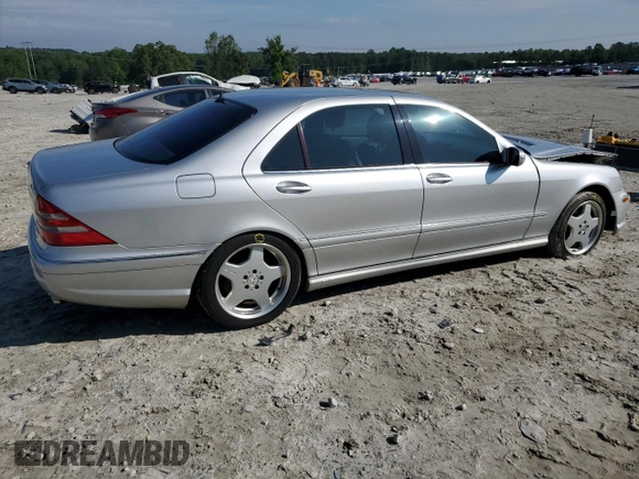 2002 Mercedes-Benz S 430 z VIN WDBNG70J02A289508, wystawiony jako Copart lot #56214015 z przebiegiem 124 719 mil mil oraz Szkoda całkowita • Salvage title. Historia ofert i sprzedaży dostępna na DreamBid. Obrazek 3.