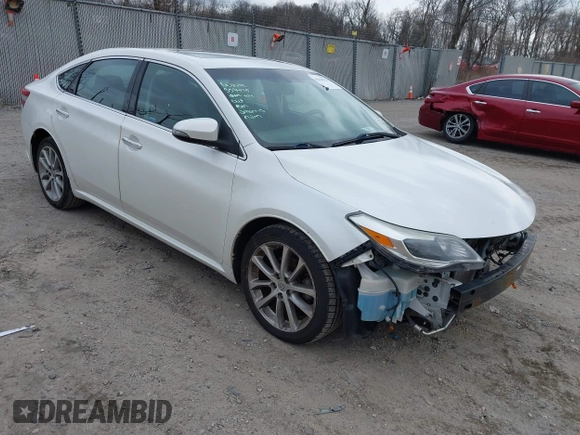 2014 Toyota Avalon Limited with VIN 4T1BK1EB8EU081201, listed as a IAAI auction lot 41624523 with 196,217 mi miles. Bid and sale history available at carsss.com. Image 1.