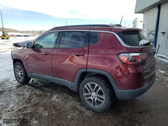 2020 Jeep Compass Latitude with VIN 3C4NJDBB5LT229354, listed as a Copart auction lot 43475335 with NaN miles and Salvage Title. Bid and sale history available at carsss.com. Image 2.