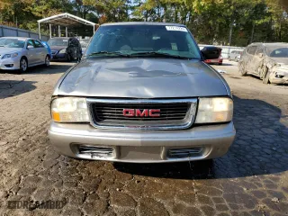 2002 GMC Sonoma SLS with VIN 1GTCS19W028235152, listed as a Copart auction lot 77214224 with 186,339 mi miles and Salvage Title. Bid and sale history available at carsss.com. Image 5.