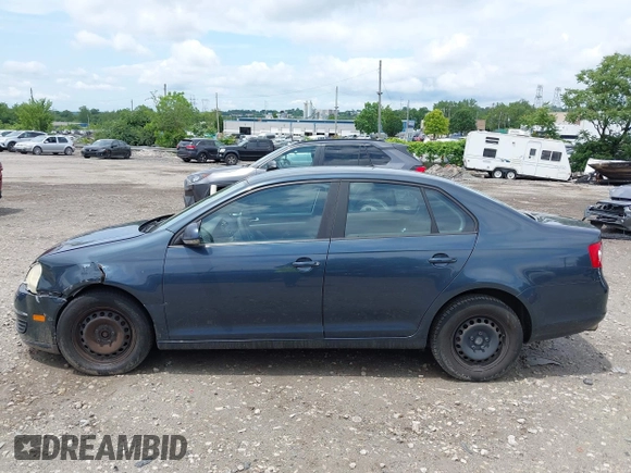 2006 Volkswagen Jetta Value Edition с VIN 3VWPF71K56M711525, выставлен на аукционе IAAI как лот 42456621 с пробегом 137 222 миль миль и . История ставок и продаж доступна на DreamBid. Изображение 15.