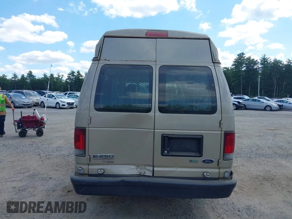 2013 Ford Econoline Cargo Commercial with VIN 1FTNS2EW8DDA88142, listed as a IAAI auction lot 42815258 with 326,304 mi miles and . Bid and sale history available at DreamBid. Image 16.