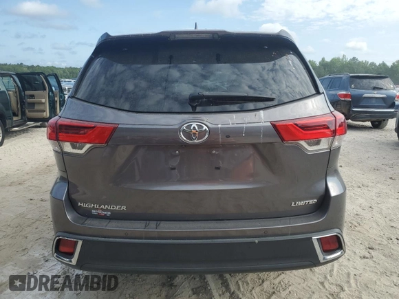 2019 Toyota Highlander Limited z VIN 5TDYZRFH0KS320526, wystawiony jako Copart lot #54825085 z przebiegiem 63 050 mil mil oraz Nie do naprawy • Non repairable. Historia ofert i sprzedaży dostępna na DreamBid. Obrazek 6.