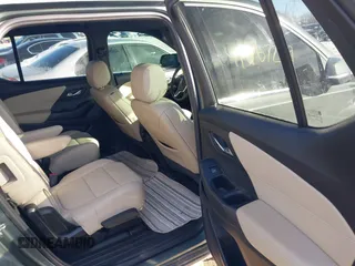 2023 Chevrolet Traverse LT Leather with VIN 1GNEVHKW2PJ123172, listed as a IAAI auction lot 41367259 with 44,888 mi miles. Bid and sale history available at carsss.com. Image 8.