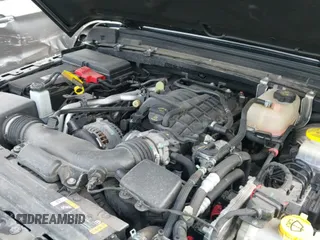 2022 Jeep Wrangler Unlimited Sport S z VIN 1C4HJXDG0NW102631, wystawiony jako IAAI lot #41870893 z przebiegiem 43 968 mil mil oraz . Historia ofert i sprzedaży dostępna na DreamBid. Obrazek 20.