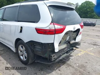 2018 Toyota Sienna LE Auto Access Seat with VIN 5TDKZ3DC6JS909072, listed as a IAAI auction lot 42228691 with 253,295 mi miles and . Bid and sale history available at DreamBid. Image 18.