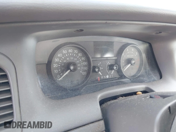 2008 Mercury Grand Marquis LS with VIN 2MEFM75V28X624437, listed as a IAAI auction lot 42101089 with Not Provided miles and . Bid and sale history available at DreamBid. Image 7.