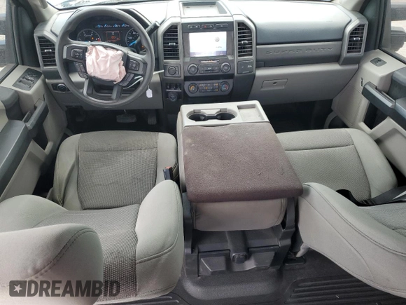 2020 Ford F-350 XL with VIN 1FT8W3DT0LEC67623, listed as a Copart auction lot 54717045 with 101,907 mi miles and Salvage title. Bid and sale history available at DreamBid. Image 8.