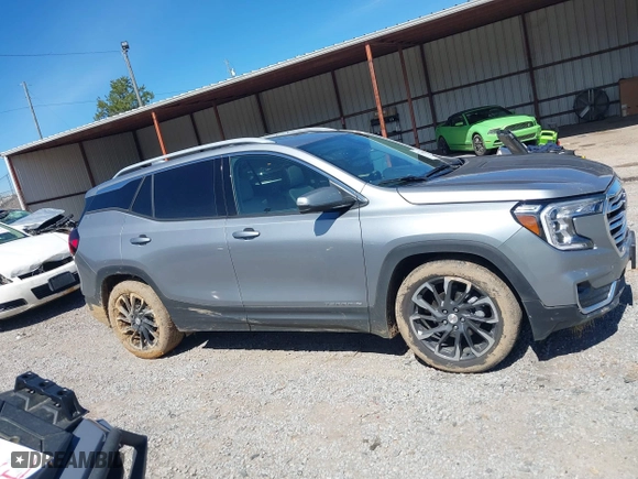2023 GMC Terrain SLT with VIN 3GKALPEG0PL253752, listed as a IAAI auction lot 41728046 with 35,829 mi miles. Bid and sale history available at carsss.com. Image 13.