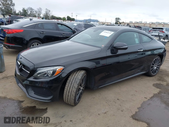 2018 Mercedes-Benz C 300 z VIN WDDWJ4JB8JF735845, wystawiony jako IAAI lot #42064145 z przebiegiem 61 523 mil mil oraz . Historia ofert i sprzedaży dostępna na DreamBid. Obrazek 17.