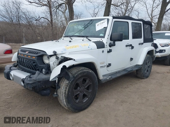 2014 Jeep Wrangler Unlimited Sahara with VIN 1C4BJWEGXEL326585, listed as a IAAI auction lot 41712047 with 155,973 mi miles. Bid and sale history available at carsss.com. Image 2.