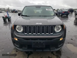 2017 Jeep Renegade Sport with VIN ZACCJAAH9HPE98533, listed as a Copart auction lot 72002474 with 109,066 mi miles and Salvage Title. Bid and sale history available at carsss.com. Image 5.