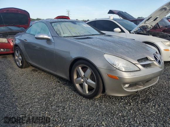 2005 Mercedes-Benz SLK 230/320 with VIN WDBWK56F75F028152, listed as a Copart auction lot 78779524 with Not Provided miles and Salvage Title. Bid and sale history available at DreamBid. Image 4.