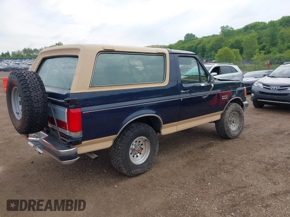1990 Ford Bronco Custom с VIN 1FMEU15H0LLB25514, выставлен на аукционе IAAI как лот 42366593 с пробегом 75 762 миль миль и . История ставок и продаж доступна на DreamBid. Изображение 4.