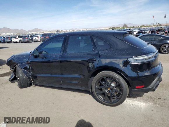 2023 Porsche Macan GTS z VIN WP1AF2A50PLB56880, wystawiony jako Copart lot #51125795 z przebiegiem 17 637 mil mil oraz Szkoda całkowita • Salvage title. Historia ofert i sprzedaży dostępna na DreamBid. Obrazek 2.