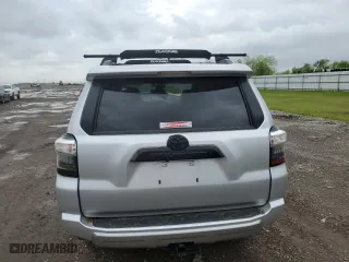 2023 Toyota 4Runner TRD Off Road Premium with VIN JTERU5JR5P6118263, listed as a Copart auction lot 48302045 with 47,375 mi miles and Clean Title. Bid and sale history available at carsss.com. Image 6.