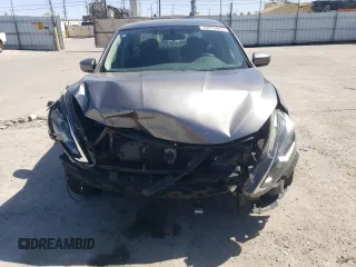 2019 Nissan Sentra SV with VIN 3N1AB7AP3KY401007, listed as a Copart auction lot 49875915 with 79,960 mi miles and Salvage Title. Bid and sale history available at DreamBid. Image 5.