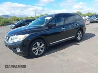 2014 Nissan Pathfinder SL with VIN 5N1AR2MM9EC639952, listed as a IAAI auction lot 42216892 with 140,253 mi miles. Bid and sale history available at carsss.com. Image 2.