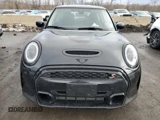 2023 MINI Hardtop Cooper S with VIN WMW53DH03P2T81248, listed as a Copart auction lot 43637175 with 9,565 mi miles and Salvage title. Bid and sale history available at DreamBid. Image 5.