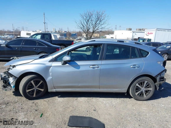 2022 Subaru Impreza Premium with VIN 4S3GTAV69N3709427, listed as a IAAI auction lot 41708511 with 25,652 mi miles. Bid and sale history available at carsss.com. Image 13.