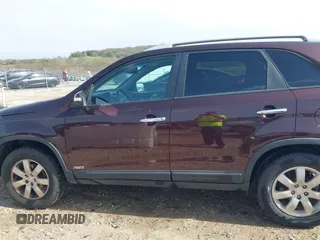 2011 Kia Sorento LX with VIN 5XYKTDA17BG154197, listed as a IAAI auction lot 41923864 with 143,010 mi miles and . Bid and sale history available at carsss.com. Image 14.