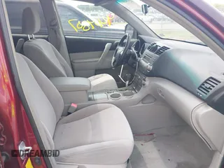 2008 Toyota Highlander z VIN JTEES41A982097287, wystawiony jako IAAI lot #42104807 z przebiegiem 173 319 mil mil oraz . Historia ofert i sprzedaży dostępna na DreamBid. Obrazek 5.
