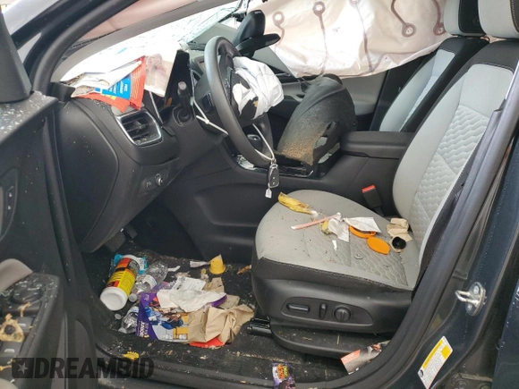 2020 Chevrolet Equinox LS z VIN 2GNAXHEV8L6259843, wystawiony jako Copart lot #57400365 z przebiegiem 35 371 mil mil oraz Czysty tytuł • Clean title. Historia ofert i sprzedaży dostępna na DreamBid. Obrazek 7.
