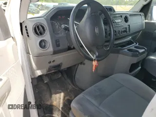 2009 Ford Econoline Cargo z VIN 1FTSS34S29DA77538, wystawiony jako Copart lot #54625375 z przebiegiem 177 330 mil mil oraz Czysty tytuł • Clean title. Historia ofert i sprzedaży dostępna na DreamBid. Obrazek 8.