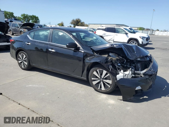 2021 Nissan Altima SV with VIN 1N4BL4DV5MN333726, listed as a Copart auction lot 52148685 with 110,436 mi miles and Salvage Title. Bid and sale history available at carsss.com. Image 4.