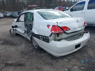 2007 Toyota Avalon XL with VIN 4T1BK36B47U175024, listed as a IAAI auction lot 41212052 with 165,167 mi miles. Bid and sale history available at carsss.com. Image 3.