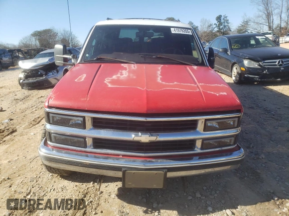 1999 Chevrolet Suburban with VIN 1GNGK26RXXJ468033, listed as a Copart auction lot 41976355 with 201,878 mi miles and Salvage Title. Bid and sale history available at carsss.com. Image 5.