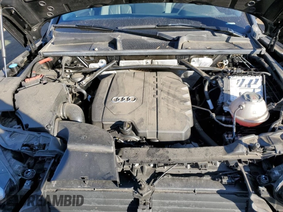 2022 Audi Q5 S line Premium with VIN WA1GAAFY8N2033347, listed as a Copart auction lot 87833315 with 32,309 mi miles and Salvage Title. Bid and sale history available at carsss.com. Image 12.
