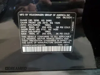 2024 Volkswagen Atlas SE z VIN 1V2HR2CA0RC598335, wystawiony jako Copart lot #44820295 z przebiegiem 4 621 mil mil oraz Szkoda całkowita • Salvage title. Historia ofert i sprzedaży dostępna na DreamBid. Obrazek 13.