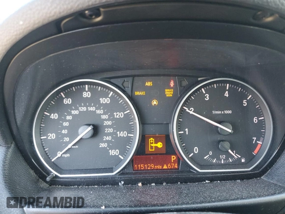 2011 BMW 1 Series 128i with VIN WBAUN1C51BVH82671, listed as a Copart auction lot 43661475 with 115,129 mi miles and Salvage Title. Bid and sale history available at carsss.com. Image 9.