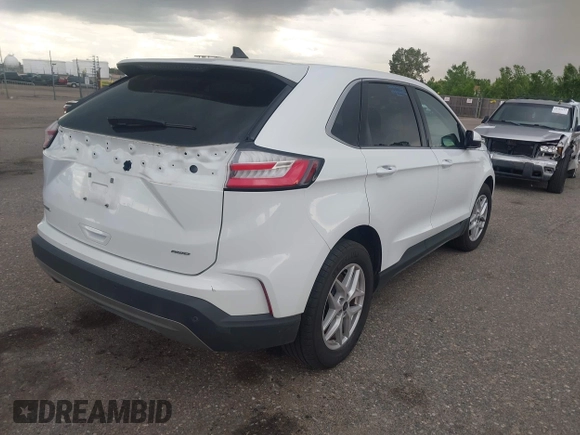 2024 Ford Edge SEL z VIN 2FMPK4J90RBA77889, wystawiony jako IAAI lot #42484303 z przebiegiem 51 211 mil mil oraz . Historia ofert i sprzedaży dostępna na DreamBid. Obrazek 4.