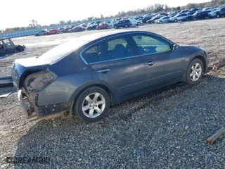 2009 Nissan Altima 2.5 S with VIN 1N4AL21E99N538882, listed as a IAAI auction lot 41358289 with 154,146 mi miles. Bid and sale history available at carsss.com. Image 4.