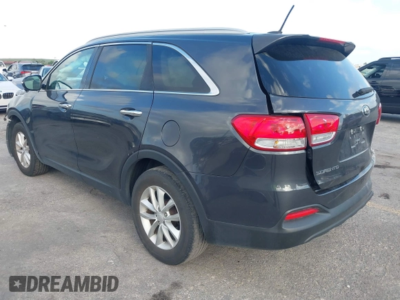 2017 Kia Sorento LX with VIN 5XYPG4A34HG295846, listed as a IAAI auction lot 41712005 with 87,069 mi miles. Bid and sale history available at carsss.com. Image 3.