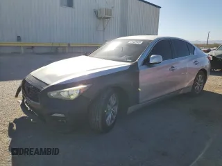2014 Infiniti Q50 z VIN JN1BV7AP1EM690262, wystawiony jako Copart lot #49432545 z przebiegiem 104 522 mil mil oraz Szkoda całkowita • Salvage title. Historia ofert i sprzedaży dostępna na DreamBid. Obrazek 1.