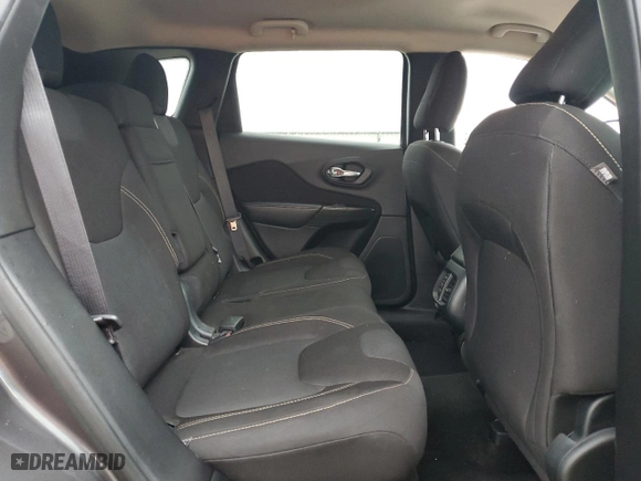 2015 Jeep Cherokee Latitude with VIN 1C4PJLCB2FW770622, listed as a Copart auction lot 51682925 with 139,728 mi miles and Salvage Title. Bid and sale history available at carsss.com. Image 11.