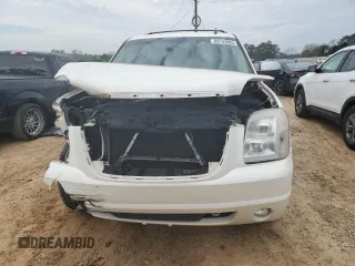 2010 GMC Yukon SLT with VIN 1GKMCCE36AR173617, listed as a Copart auction lot 89143085 with 227,947 mi miles and Salvage Title. Bid and sale history available at carsss.com. Image 5.