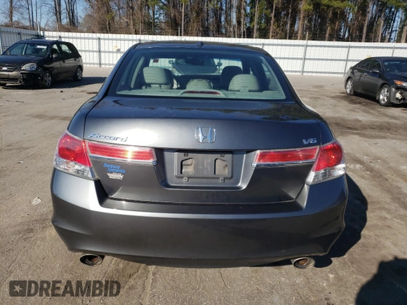 2012 Honda Accord EX-L z VIN 1HGCP3F88CA019127, wystawiony jako Copart lot #46450835 z przebiegiem Nie podano mil oraz Szkoda całkowita • Salvage title. Historia ofert i sprzedaży dostępna na DreamBid. Obrazek 6.