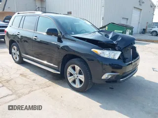 2013 Toyota Highlander Limited with VIN 5TDDK3EH5DS177335, listed as a IAAI auction lot 42457860 with 130,948 mi miles and . Bid and sale history available at DreamBid. Image 1.