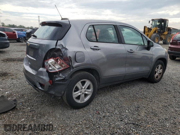 2020 Chevrolet Trax LS z VIN 3GNCJKSB3LL175622, wystawiony jako Copart lot #63316885 z przebiegiem Nie podano mil oraz Szkoda całkowita • Salvage title. Historia ofert i sprzedaży dostępna na DreamBid. Obrazek 3.