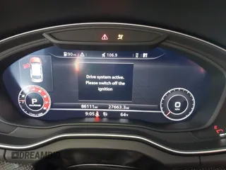 2018 Audi SQ5 Premium Plus z VIN WA1A4AFYXJ2063277, wystawiony jako IAAI lot #41657799 z przebiegiem 86 111 mil mil oraz . Historia ofert i sprzedaży dostępna na DreamBid. Obrazek 7.